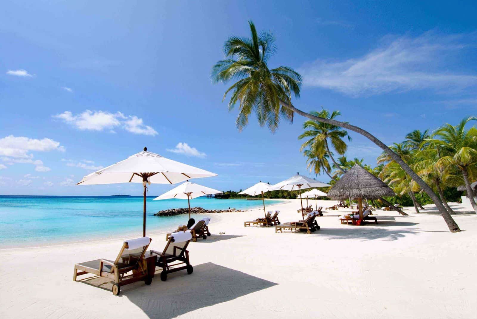 Bãi biển trong xanh tại Bãi Sao