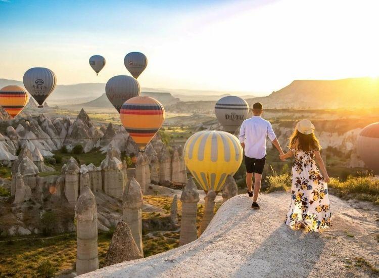 Review bay khinh khí cầu tại Cappadocia Thổ Nhĩ Kỳ