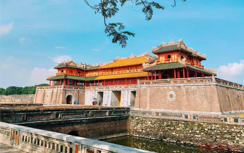 Vì sao Huế được gọi là thành phố du lịch
