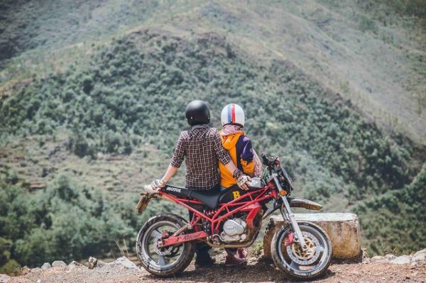 Du lịch Mộc Châu tháng 12 bằng xe máy