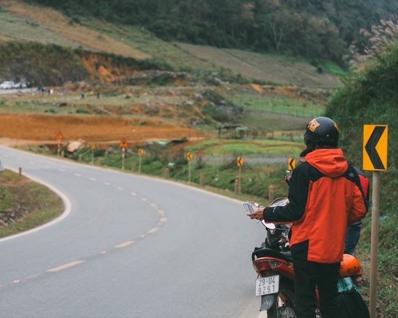 Phương tiện di chuyển đến bản lóng luông