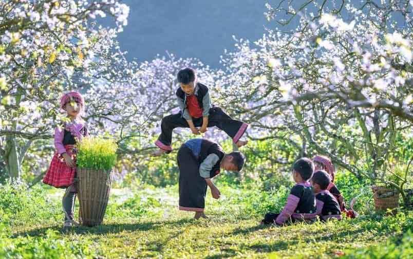Hành Trình Khám Phá Bản Lóng Luông Với Vẻ Đẹp Huyền Bí Của Tạo Hóa