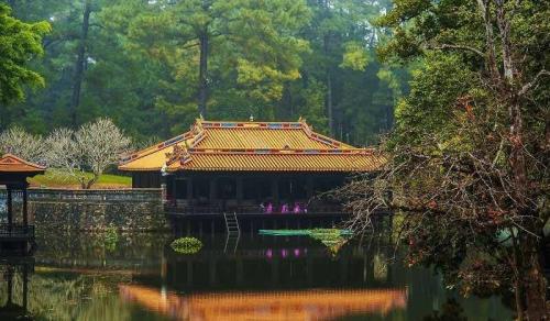 Chiêm ngưỡng vẻ đẹp xứ Huế từ đồi Vọng Cảnh - Mắt thần của Cố Đô
