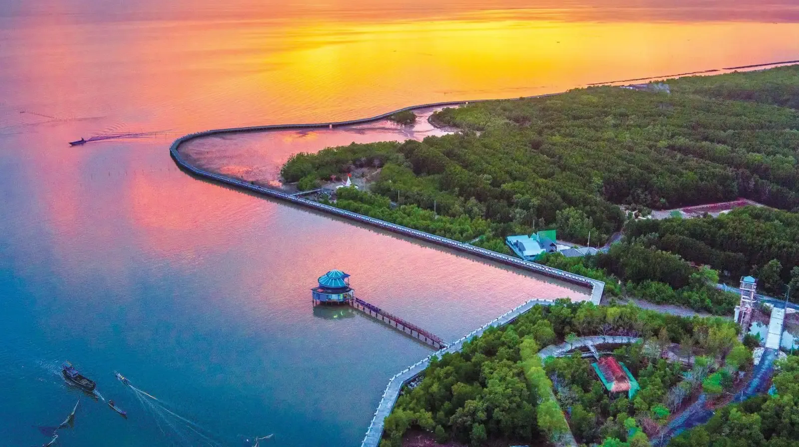 du lich ca mau dat mui cot moc toa do quoc gia rung duoc