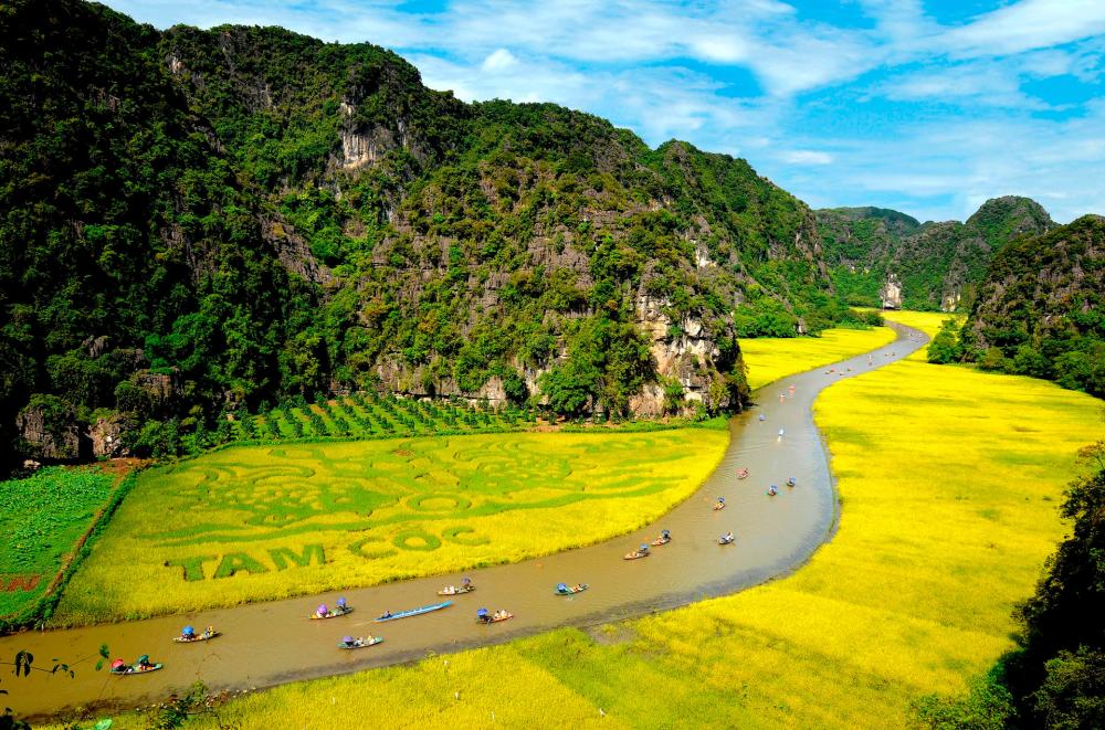du lich ninh binh trang an bai dinh hang mua