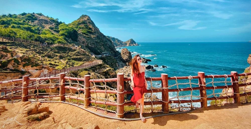 du lich quy nhon ky co eo gio thap banh it