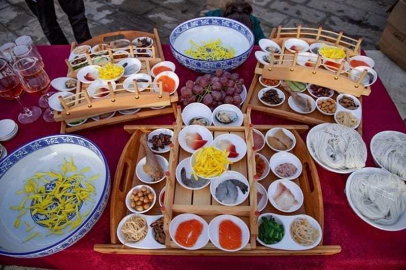 Nguồn gốc cái tên “ Bún qua cầu Vân Nam”