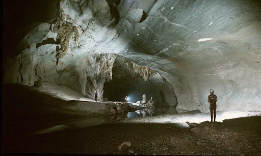 Hang Tả Phìn Sapa