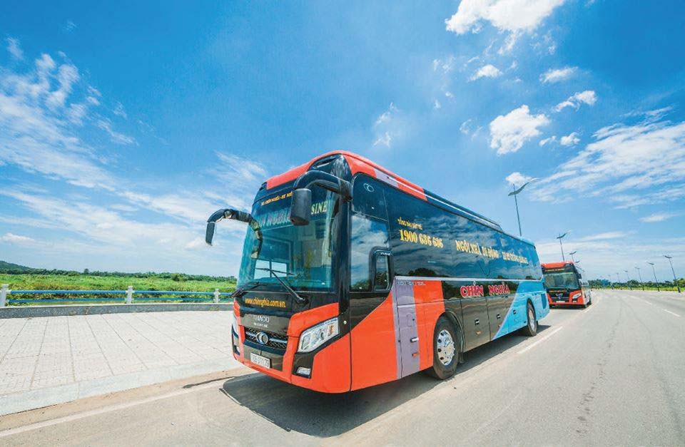 Du lịch Huế bằng xe khách