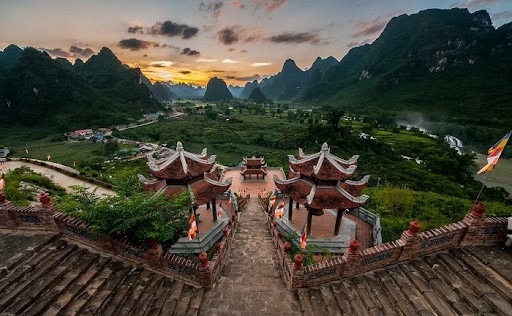Du lịch Thiền Viện Trúc Lâm Huế - Thiền viện Trúc Lâm Bạch Mã