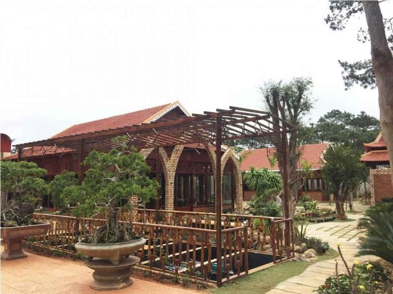 Nhà hàng Sơn Lâm Quán