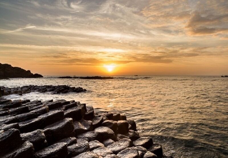 chiêm ngưỡng cảnh bình minh ghềnh đá đĩa