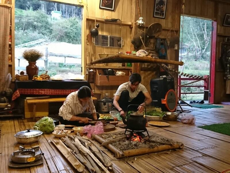 trải nghiệm nấu ăn cùng người dân