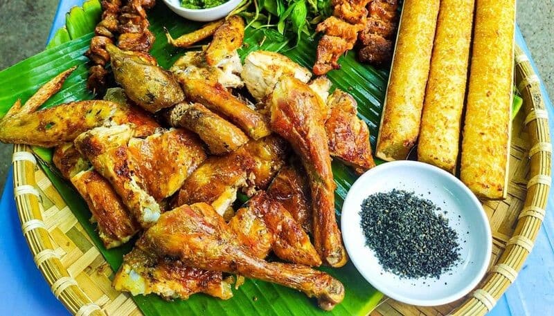 Thưởng thức ẩm thực địa phương