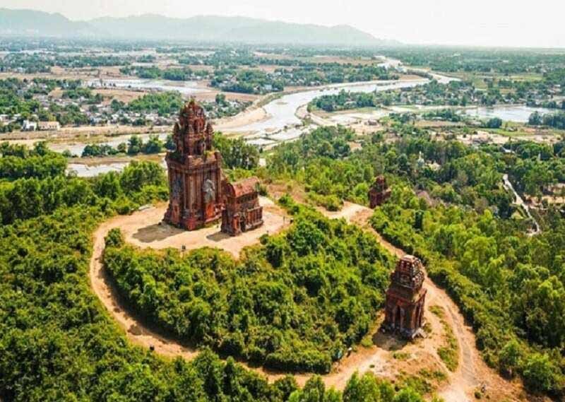 Tháp cổng