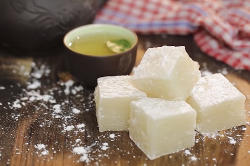 Bánh hồng tam quan khu du lịch Hầm Hô Quy nhơn