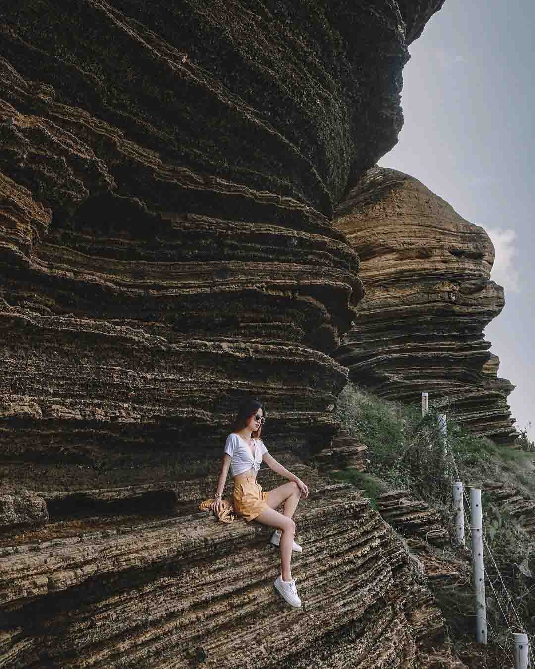 Du lịch Phú Quý - khám phá núi Cao Cát