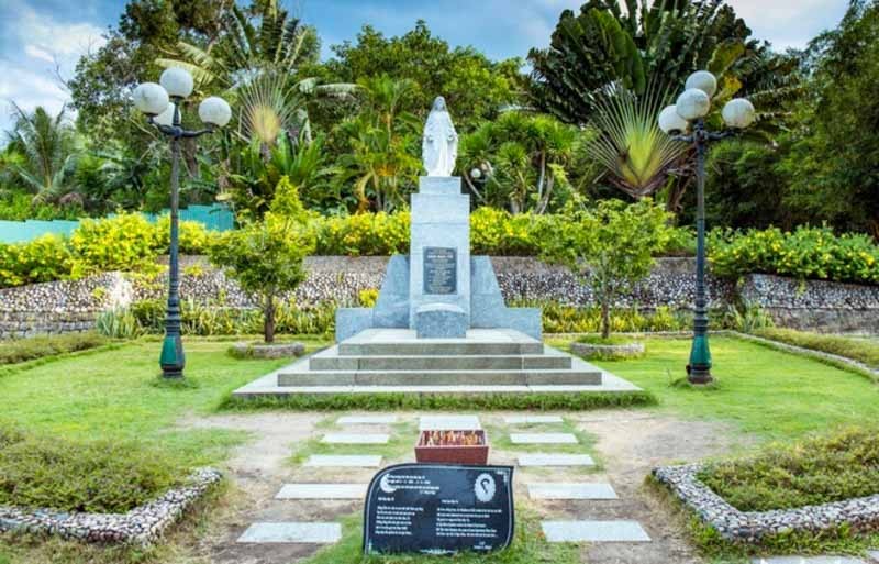 Lưu ý khi đến tham quan Mộ Hàn Mặc Tử Lưu ý khi đến tham quan Mộ Hàn Mặc Tử