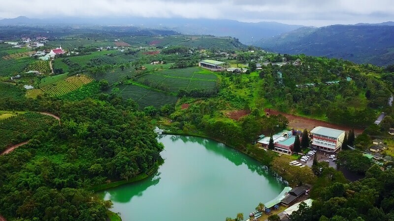 Vẻ đẹp thơ mộng và bình dị của hồ Đam Bri