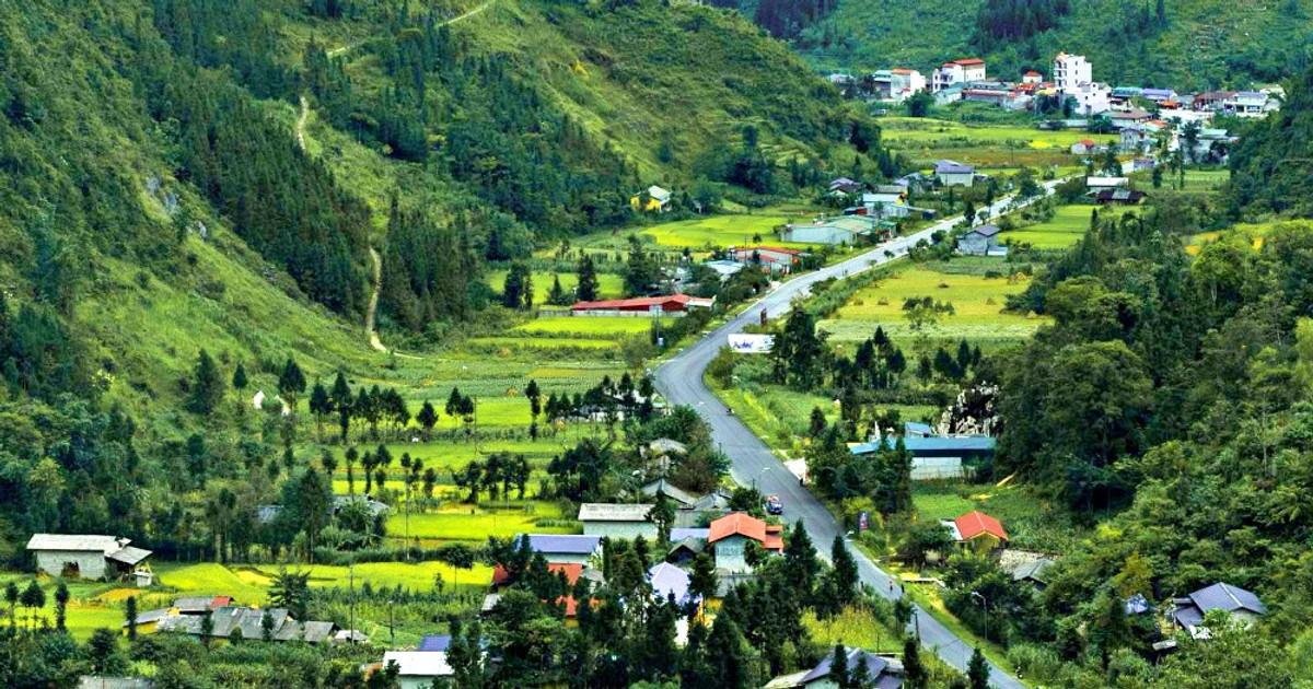 Phố Cáo Hà Giang - Bức tranh thổ cẩm giữa đại ngàn Đồng Văn