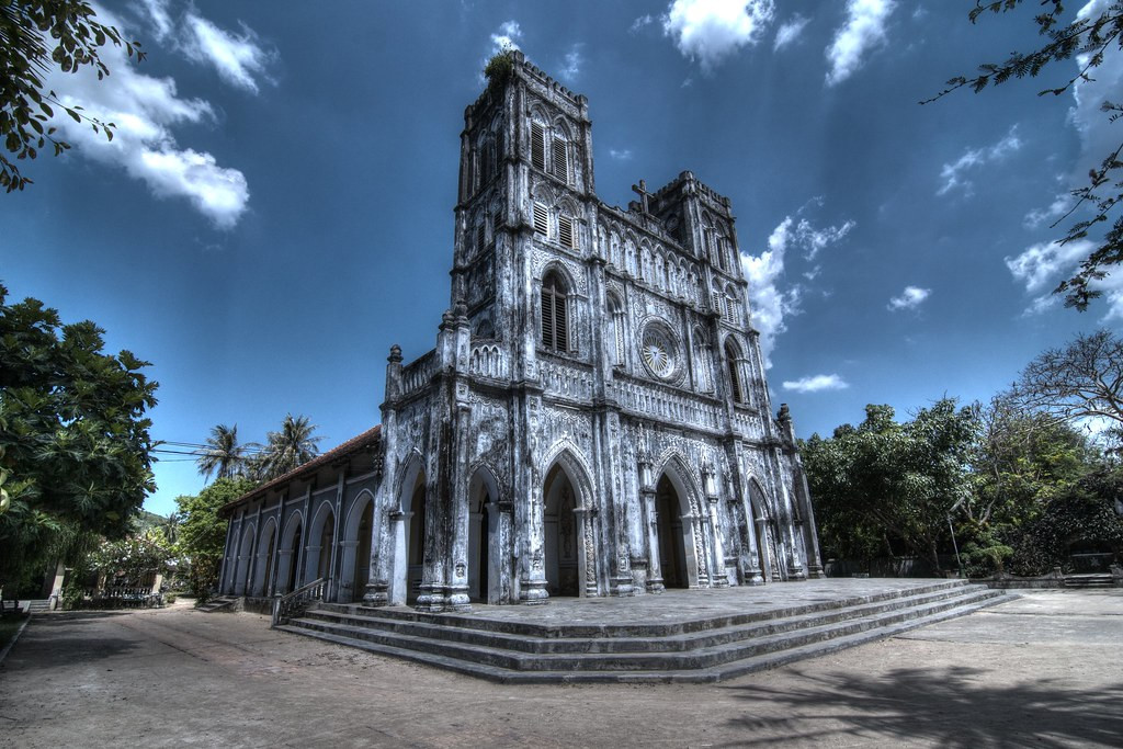 Nhà thờ Mằng Lăng Phú Yên