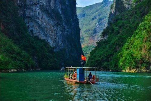 Du thuyền sông Nho Quế & Khám phá Hẻm Tu Sản