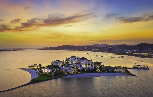 Khu nghỉ dưỡng ở Hạ Long
