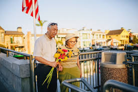 Singapore cho người già