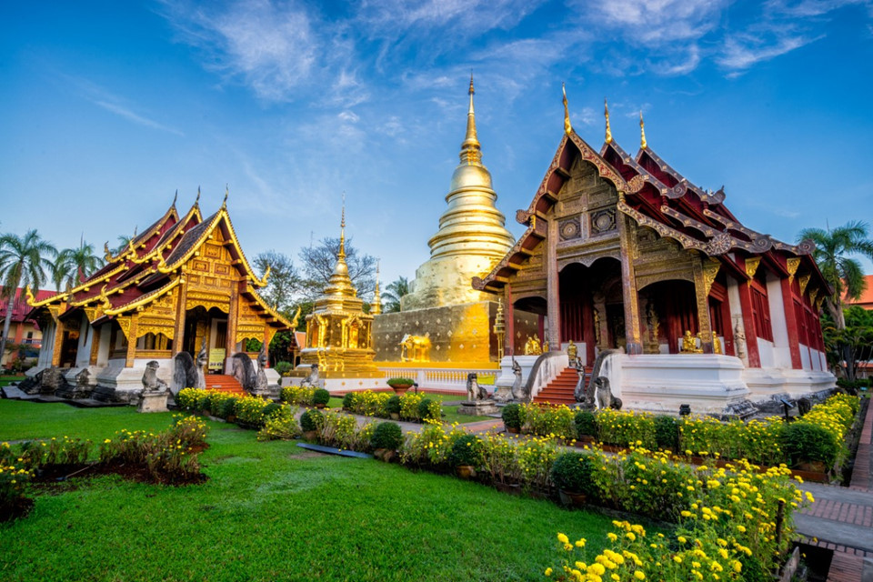 4. Chiang Mai, Thái Lan: Các kiến trúc cổ xen lẫn hiện đại cùng những ngôi đền đẹp rực rỡ là nét nổi bật khi bạn tới thành phố Chiang Mai. Trước đây nơi này là kinh đô của vương quốc Lanna cổ đại, ngày này Chiang Mai là một thiên đường về mua sắm và ẩm thực.