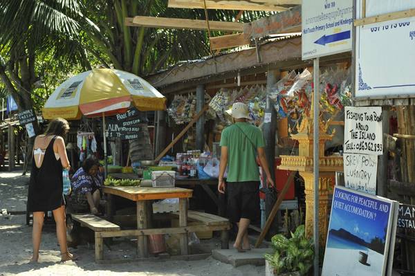 Gian hàng trên bờ biển Sihanoukville Gian hàng trên bờ biển Sihanoukville