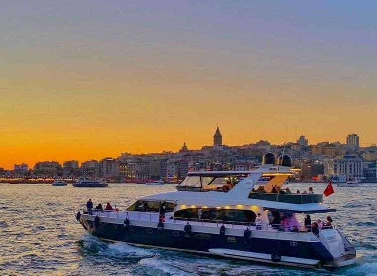 Trải nghiệm đêm không thể bỏ lỡ tại Istanbul Thổ Nhĩ Kỳ Istanbul Thổ Nhĩ Kỳ 1