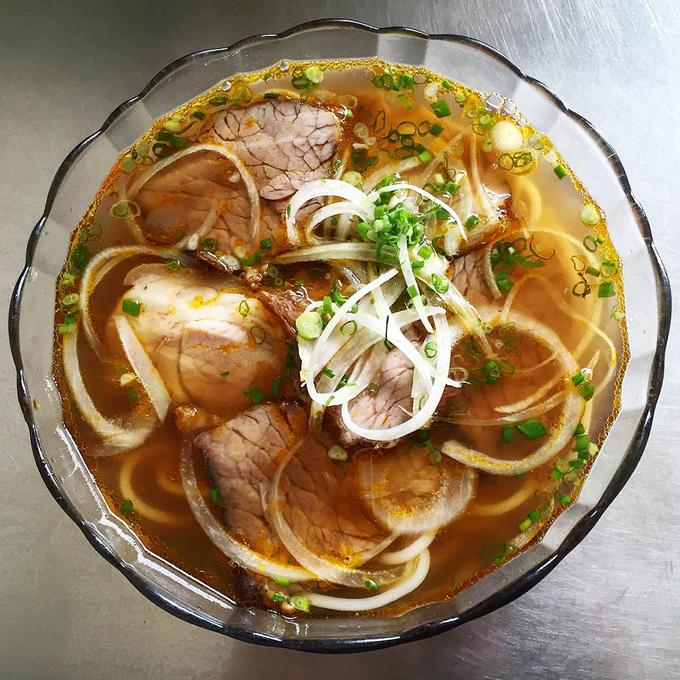 Những món ăn sáng nhất định phải thử ở Sài Gòn