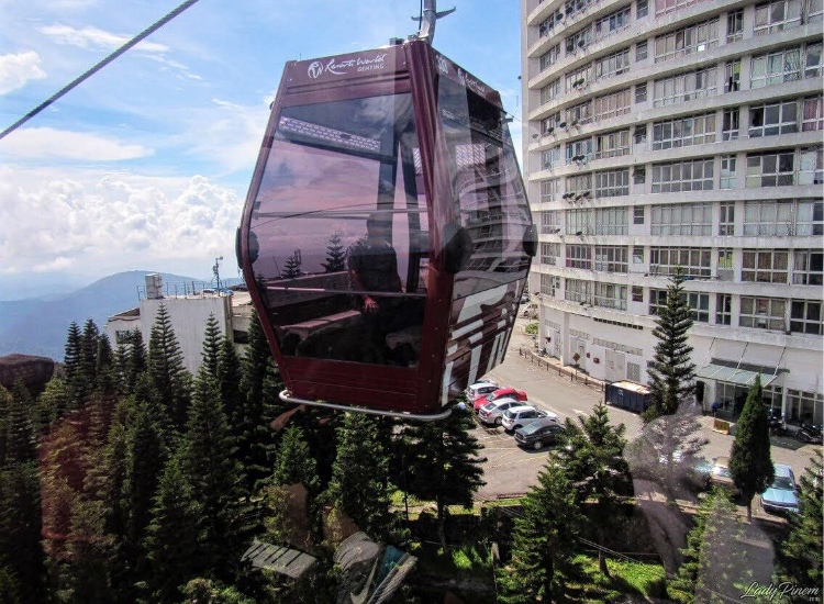 Trải nghiệm cáp treo Awana Skyway tại Genting