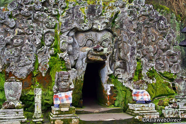top-5-ngoi-den-dao-bali-ivivu-7