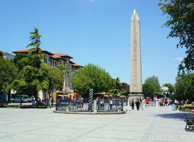 Giá trị văn hóa – lịch sử của Hippodrome đối với du lịch Istanbul Istanbul Thổ Nhĩ Kỳ 3