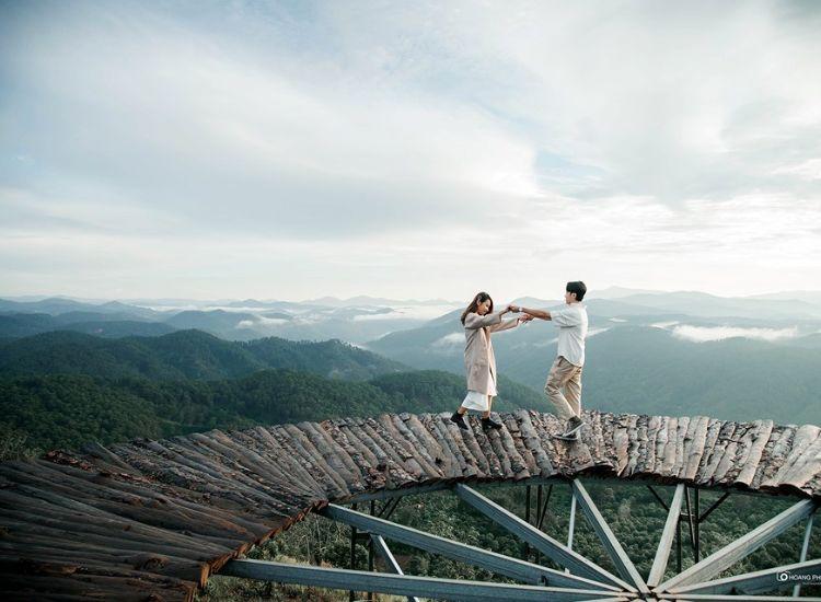 Tour săn mây Cầu Gỗ Đà Lạt 2026 trọn gói có gì hot?