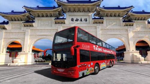 Xe bus du lịch Đài Loan