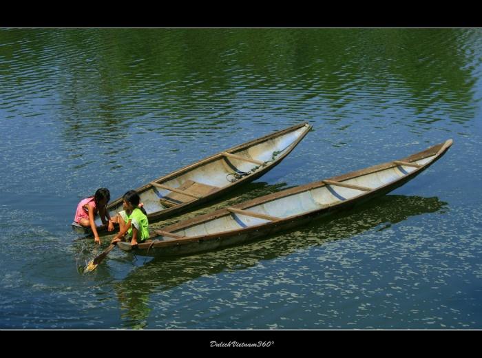 Sao Anh Không Về Chơi Thôn Vĩ?