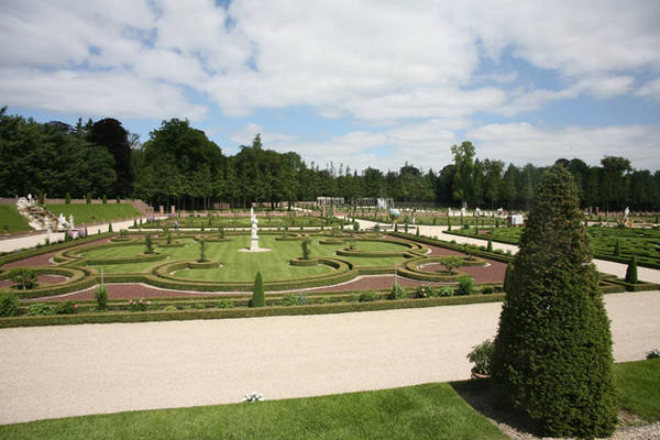 Khu vườn khá lạ mắt của cung điện hơn 300 năm tuổi Paleis Het Loo. 20-canh-dep-noi-tieng-cua-ha-lan-ivivu-18