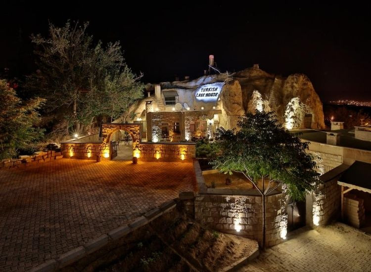 Cappadocia Thổ Nhĩ Kỳ – Vùng đất của những hang đá huyền thoại Cappadocia Thổ Nhĩ Kỳ 1