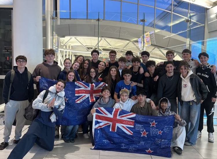 Đoàn khách trải nghiệm Tour du lịch Úc cùng Hải Đăng Travel Khách hàng tham gia Tour du lịch Úc 7 ngày 6 đêm khám phá Sydney và Melbourne